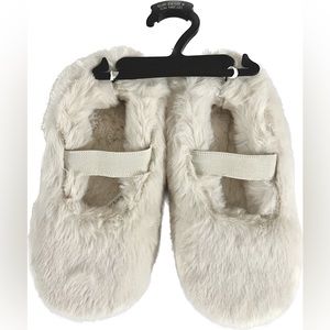 New H&M cozy furry slippers